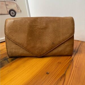 Sts Chic Tan Leather wallet